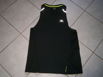 Débardeur noir DECATHLON Taille M NEUF