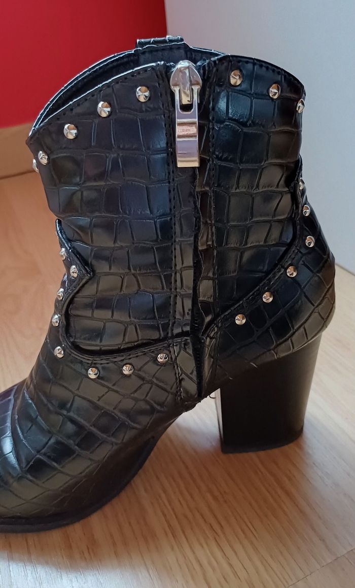 Bottines noires - photo numéro 4
