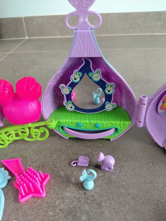 Salon de coiffure Troll - photo numéro 3