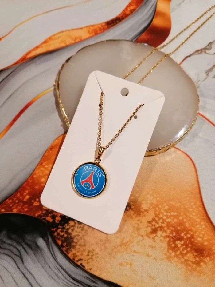 Collier