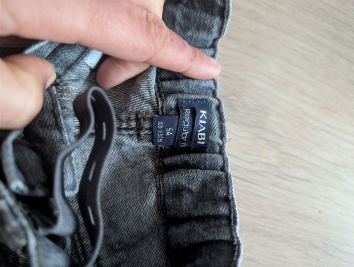 Lot vêtements 5 ans - photo numéro 10