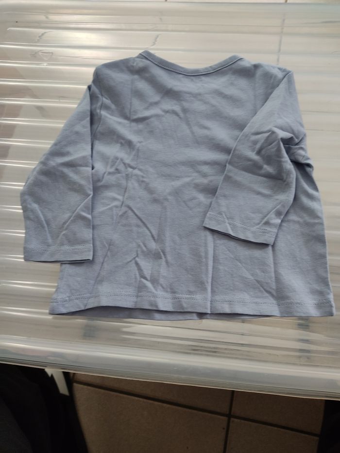 T-shirt manche longue 3 mois - photo numéro 3