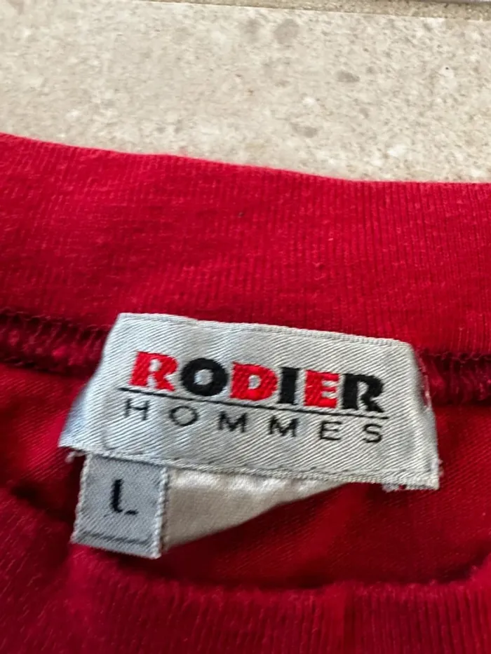 T-shirt rouge Rodier, taille L ,très bon état - photo numéro 3