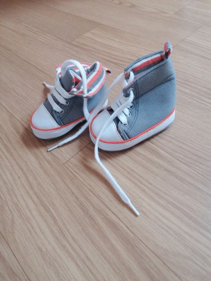 Chaussures bébé - photo numéro 2