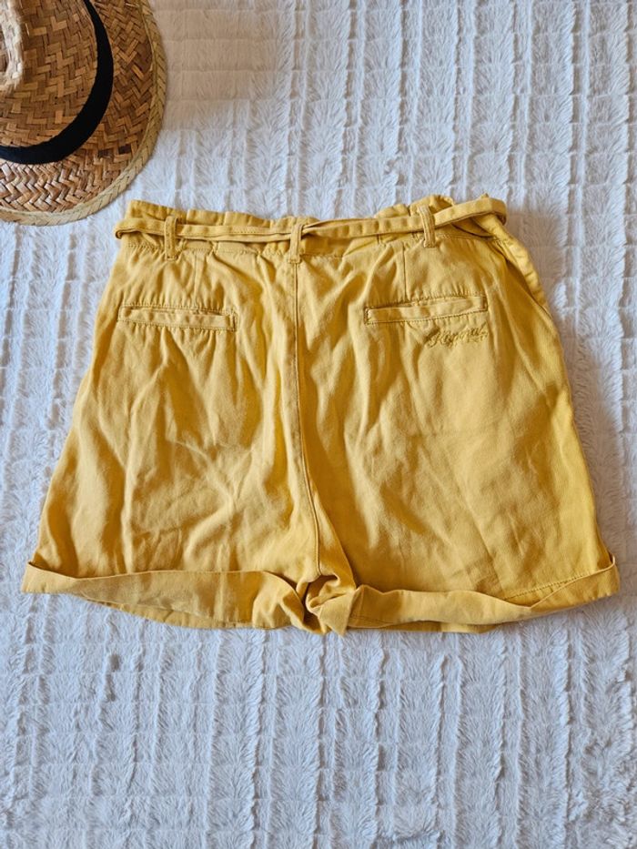 Short jaune taille 38 Kaporal - photo numéro 3