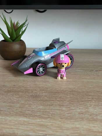 Stella véhicule de course pat patrouille à friction