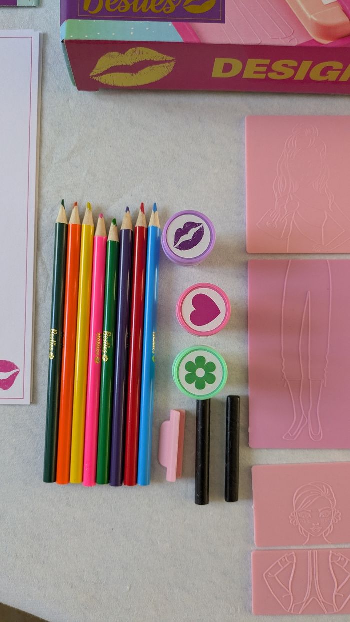 Coffret pour dessins de mode " Designer set " - photo numéro 5