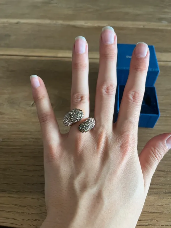 Bague Swarovski - photo numéro 2
