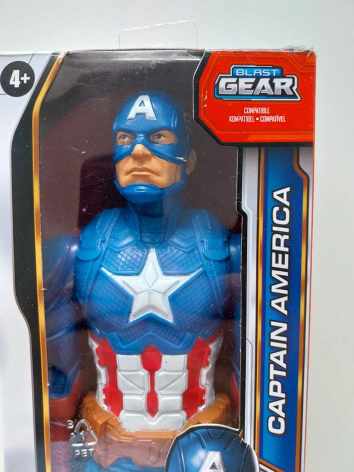 Captain - photo numéro 2