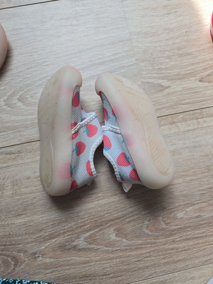 Chaussures d'eau - photo numéro 2