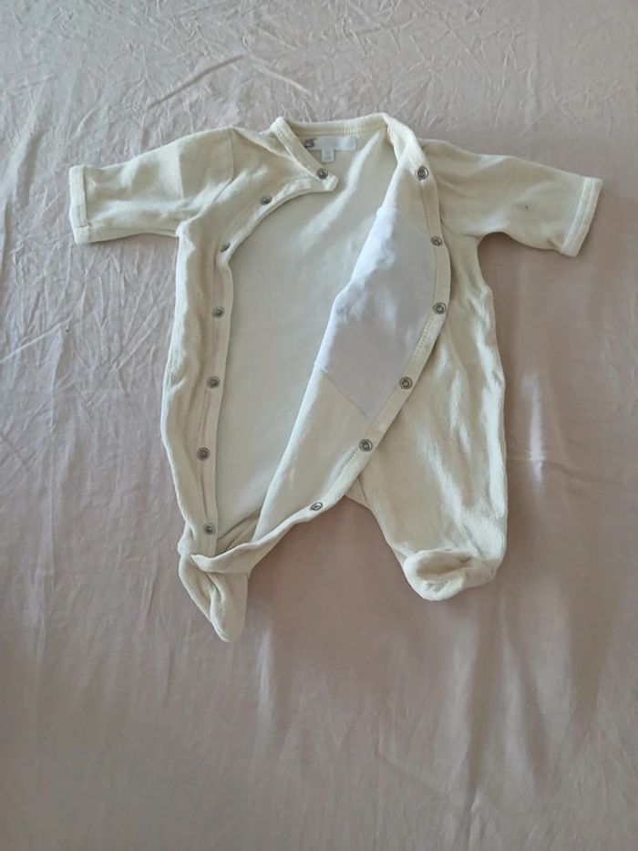 Pyjama 1 mois - photo numéro 2