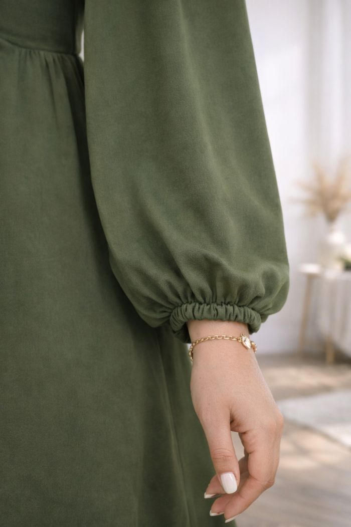 Robe patineuse manches longues ballons vert militaire Femme taille 54 marque Asos 💍 - photo numéro 4