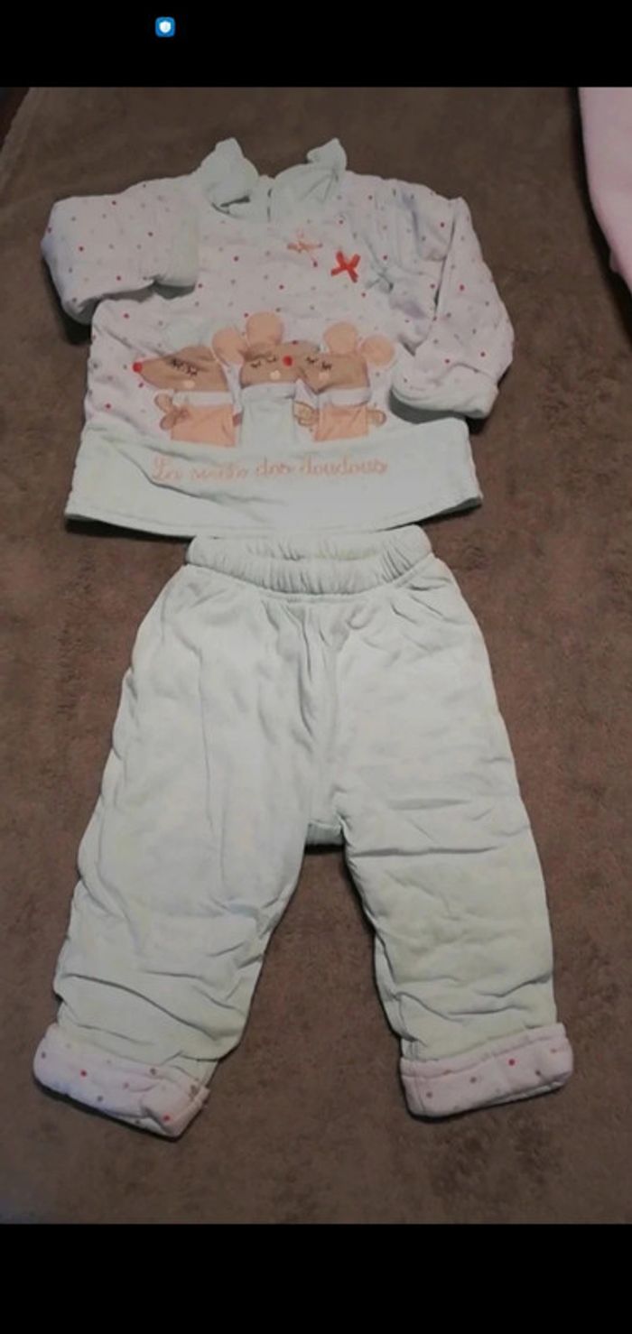 Pyjama 2 pièces très épais 6 mois fille