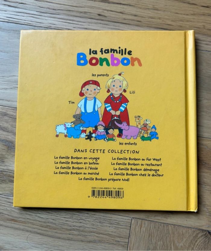 📚Livre - La Famille bonbon prépare Noël 🎄 - Parfait état - photo numéro 2