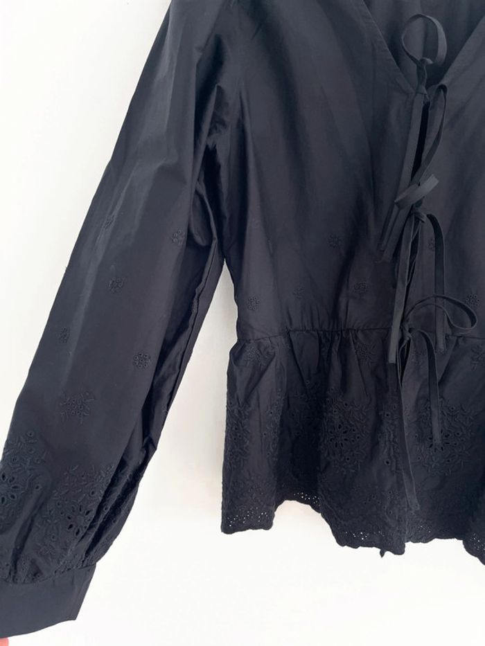 🌟 Blouse noir peplum et broderie avec noeuds - photo numéro 7