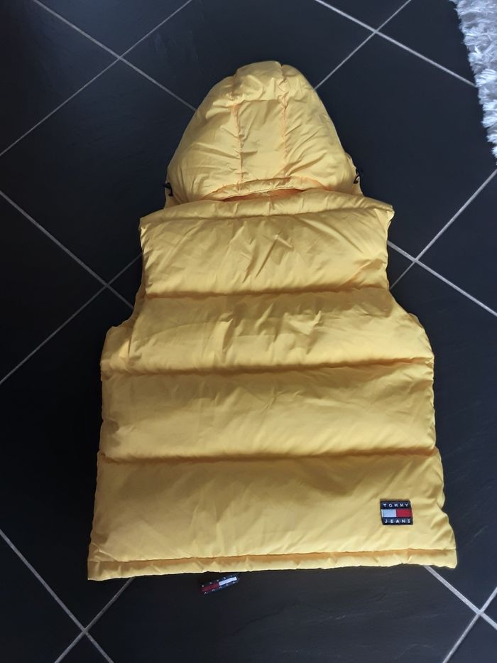 Doudoune sans manche Tommy jeans  neuve - photo numéro 5