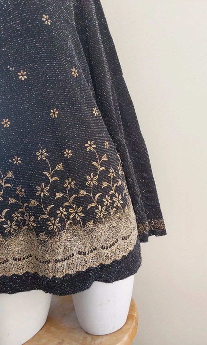 Blouse irisée noire et dorée fleuri T 40 - photo numéro 2