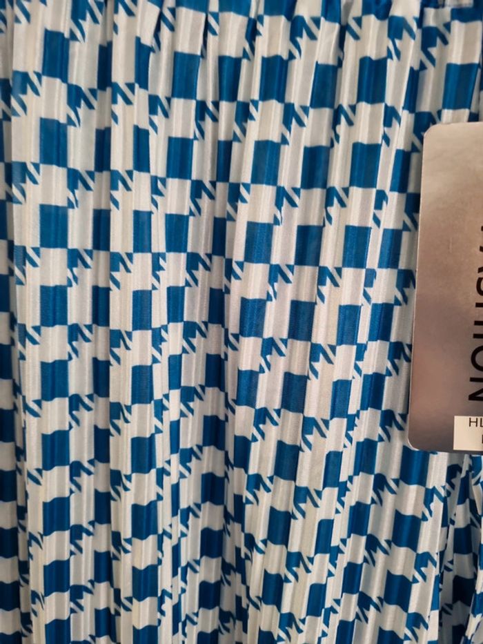 Pantalon fluide plissé neuf taille L/XL - photo numéro 4