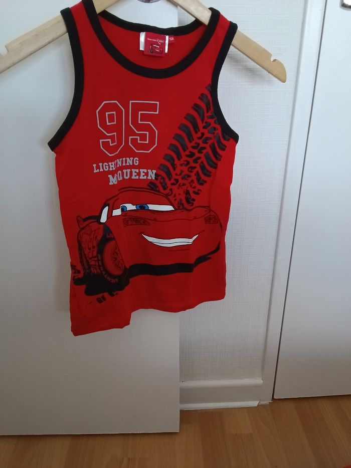 Débardeur Disney rouge et multicolore