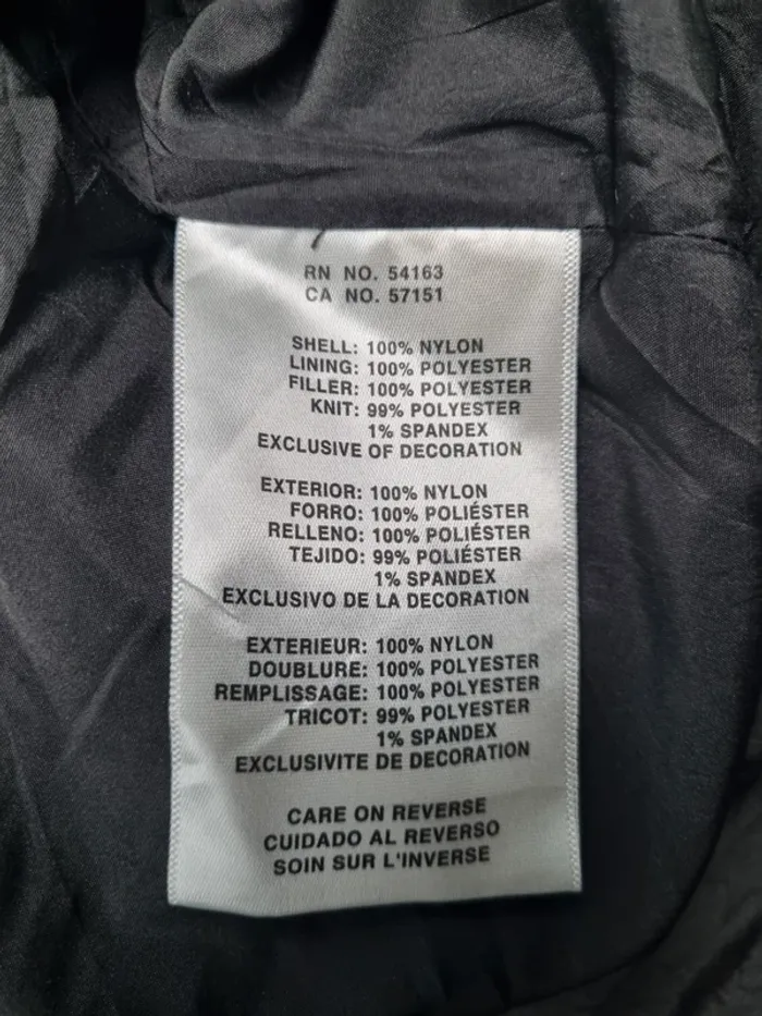 Doudoune à capuche Levi’s noire – Taille M Homme (mesures en photos) - photo numéro 7