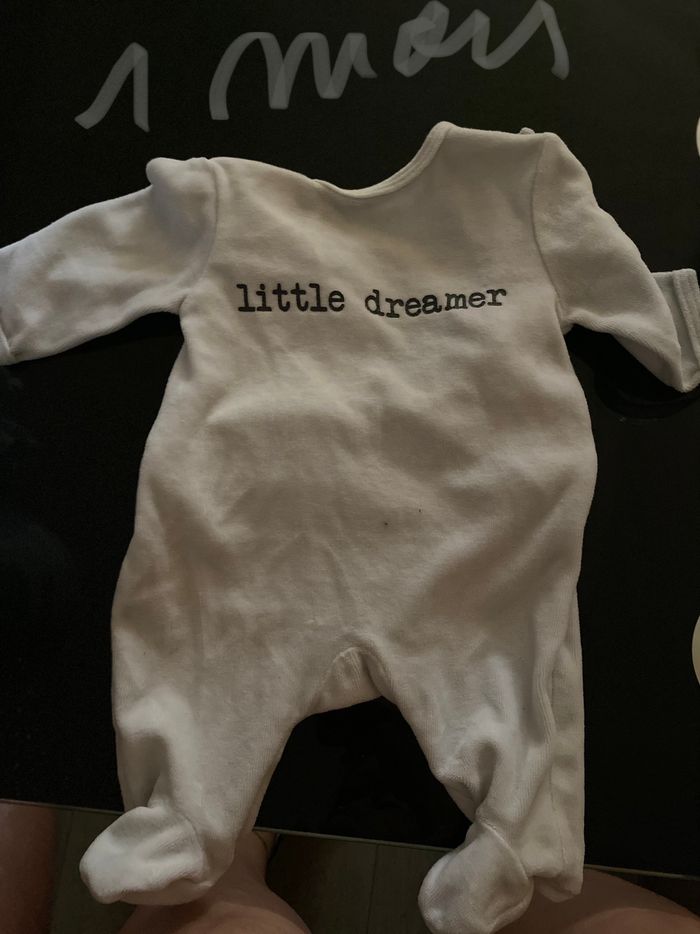 Vêtement 1 et 3 mois - photo numéro 9