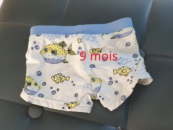 1 boxer ou short de bain poisson 9 mois marque tex