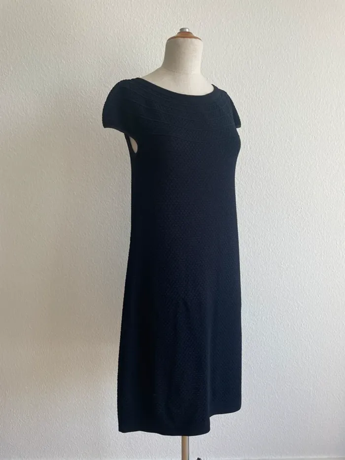 Robe noire texturée Marc Cain