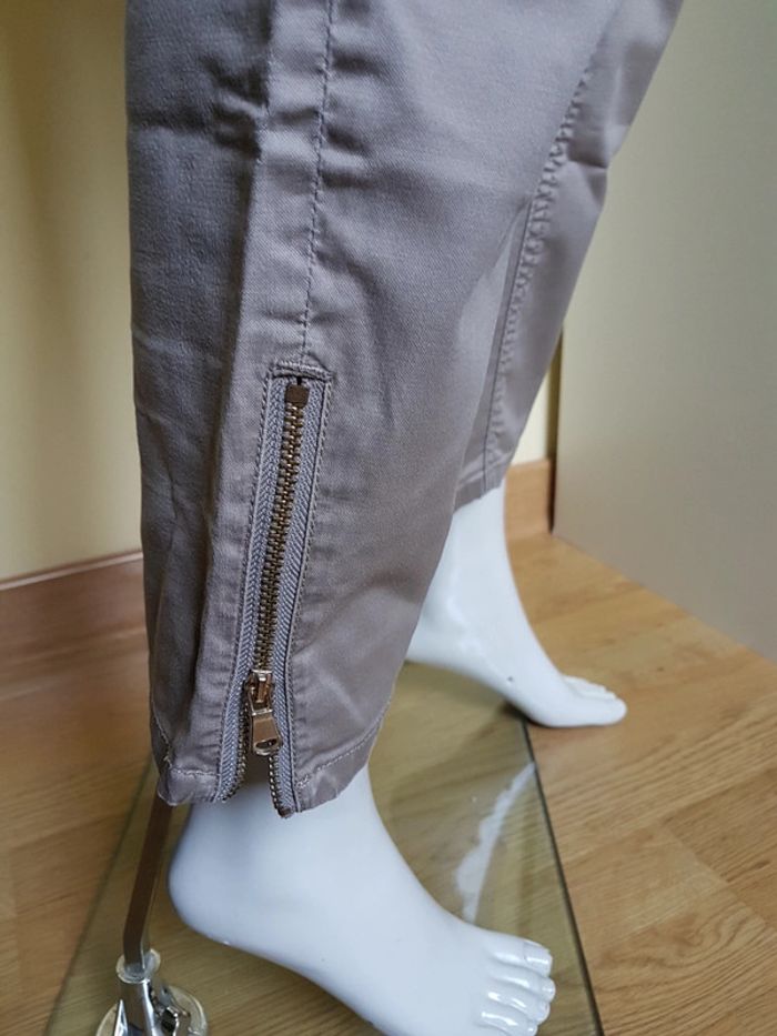 Pantalon en toile 3/4 zippé en bas taille 40 - photo numéro 3