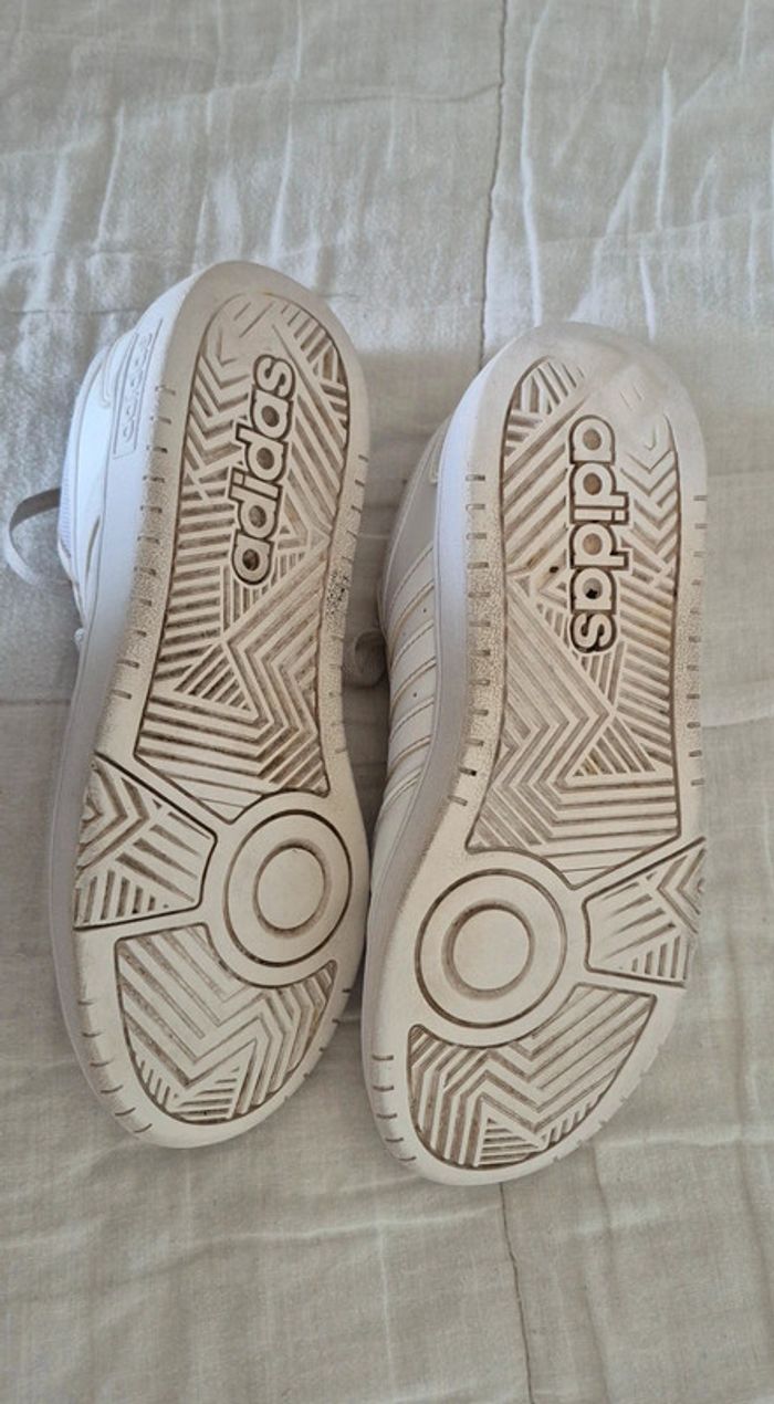 Baskets / chaussures adidas hoops 3 - photo numéro 5