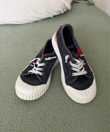 Basket en toile sans lacet taille 29 Gemo