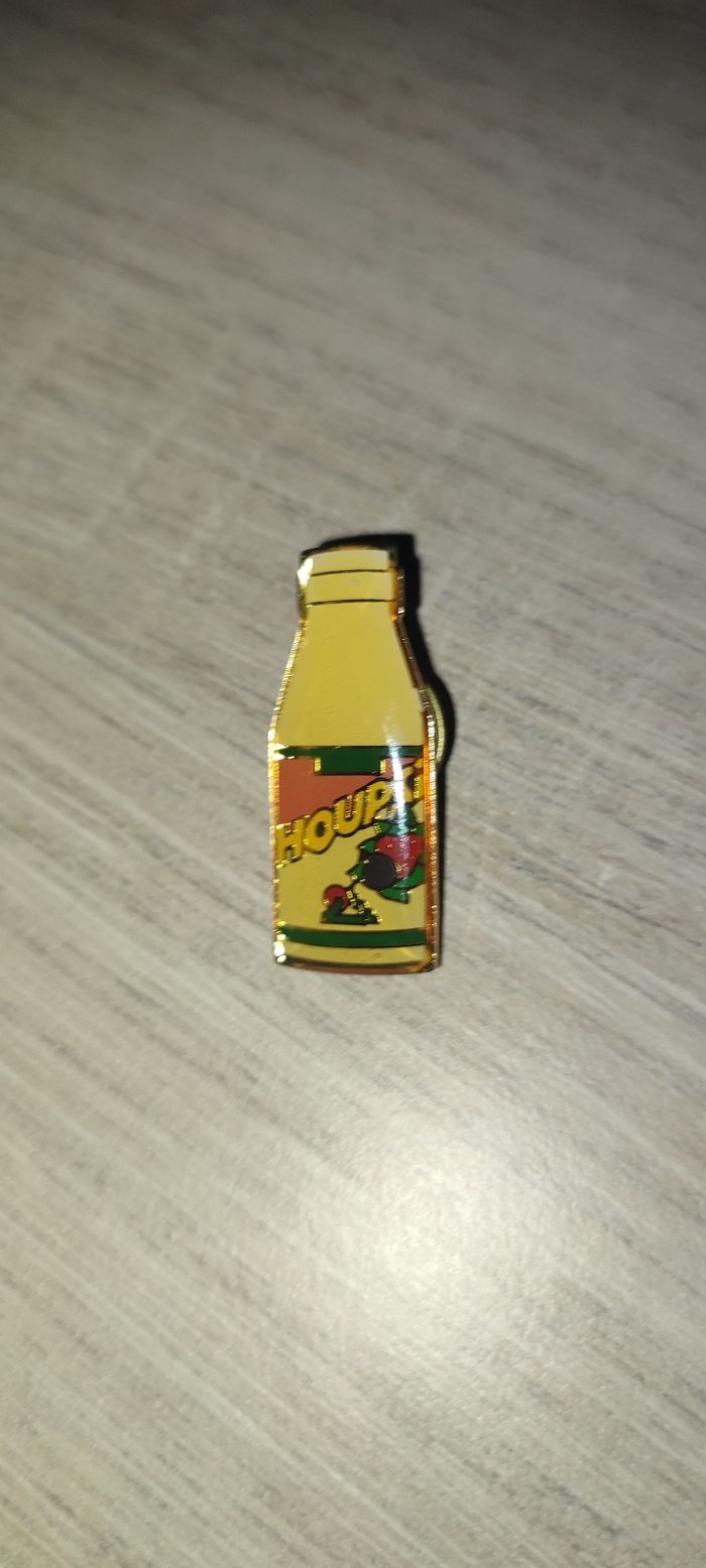 Pin's Houpsi