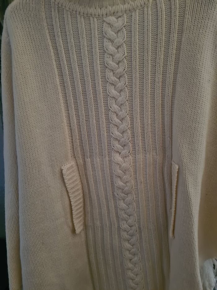 Poncho. Femme. Beige. Taille unique. Avec Poches. - photo numéro 2