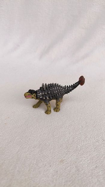 Figurine Ankylosaure Chap Mei