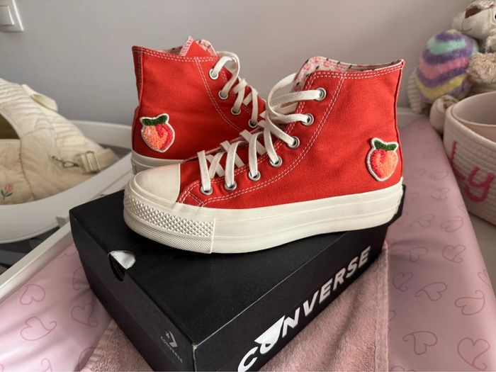 Converse