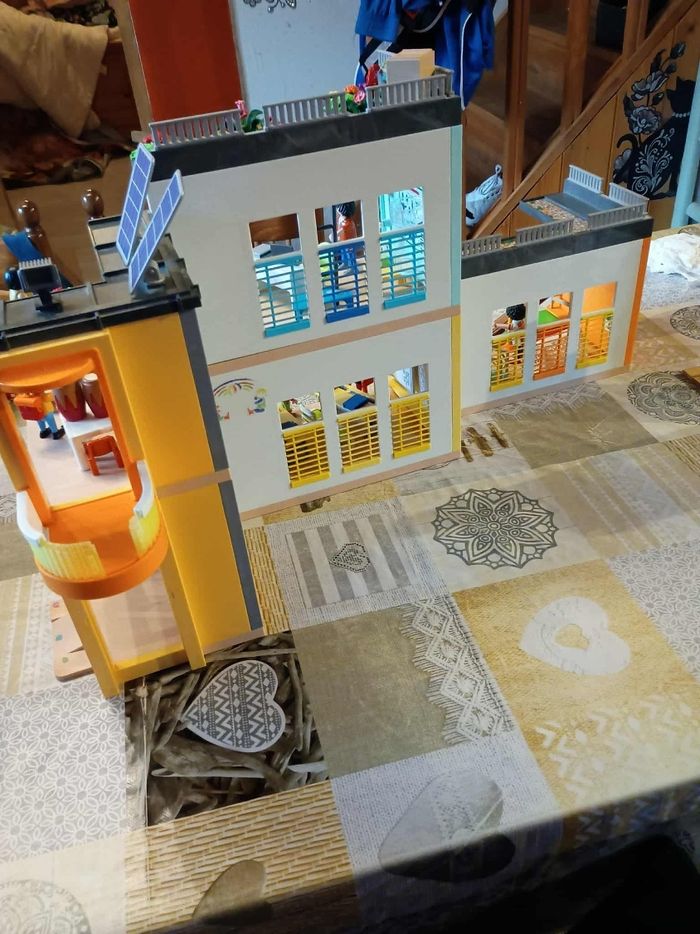 École et gymnase playmobil - photo numéro 2