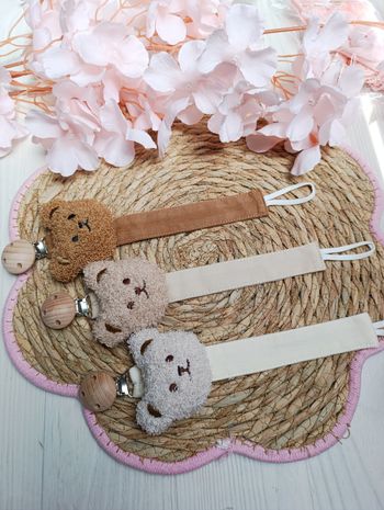 Attache tétine ourson