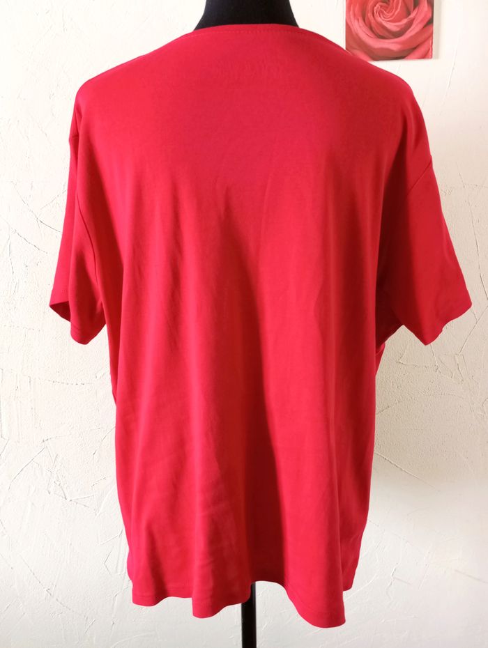 🌸 T-shirt, cintre à cintre, taille 8 - photo numéro 3