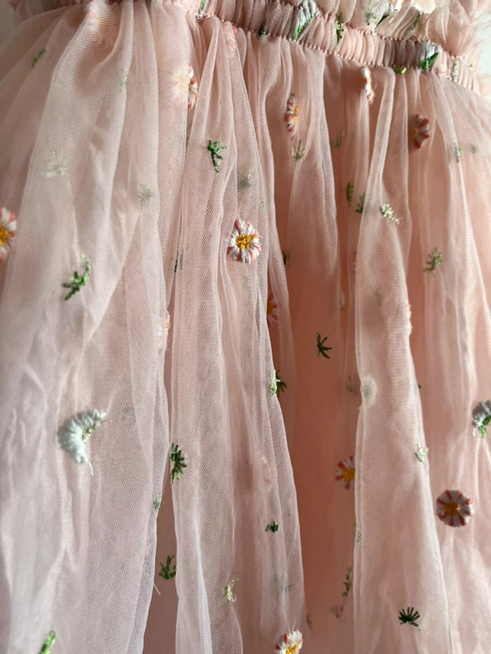Robe fluide tulle rose fleuris pâquerette ou marguerite - photo numéro 3