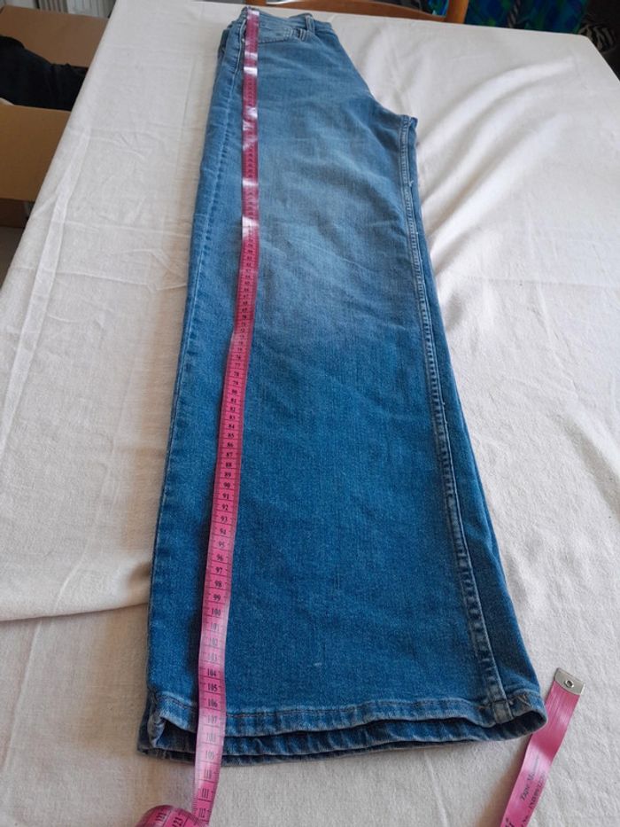 Jean taille haute large Only modèle hannah 27×32 - photo numéro 11