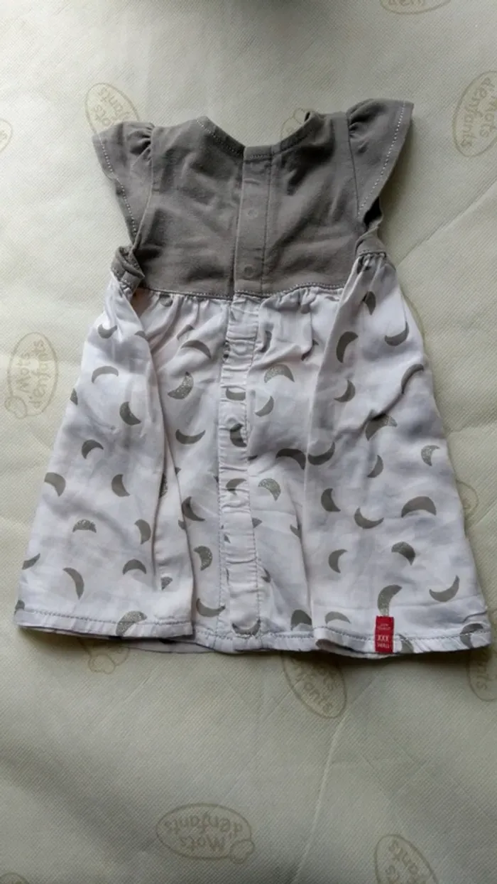 Robe Lune Jean Bourget 3 mois - photo numéro 5