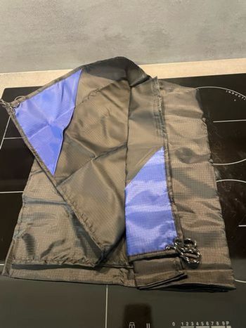 Couverture  imperméable ou nappe pour pique nique