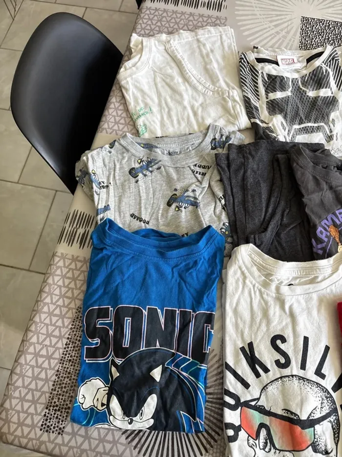 13 tee-shirts - photo numéro 4
