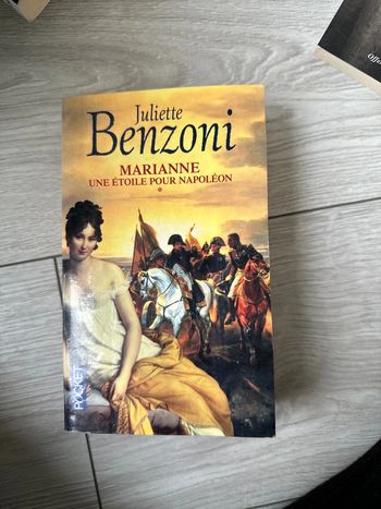 Livre Marianne une étoile pour Napoléon