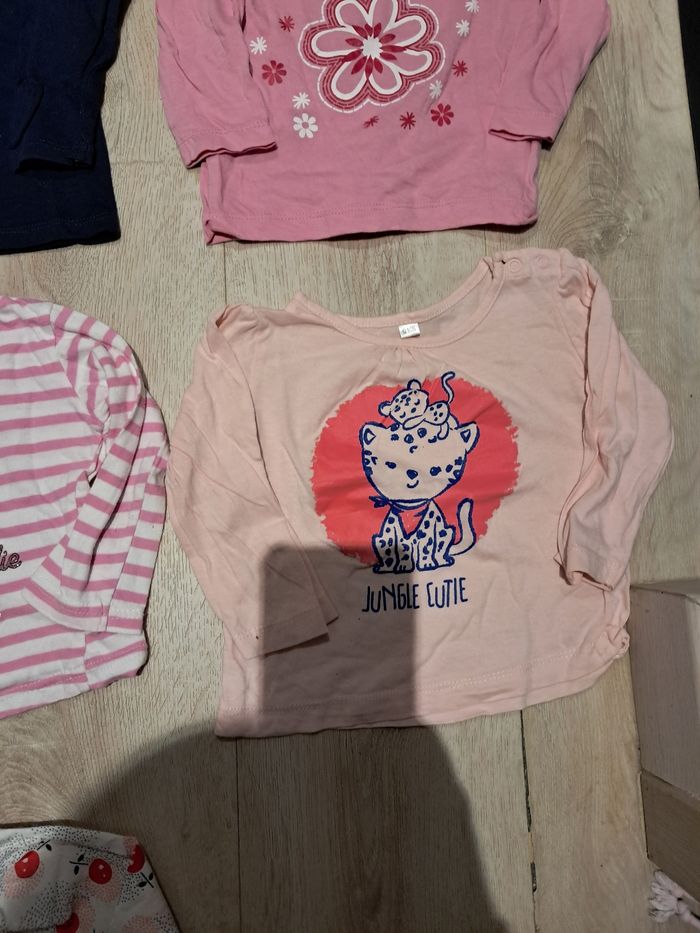 Lot de 10 t shirts à manches longues 12 mois neufs et tbe - photo numéro 10