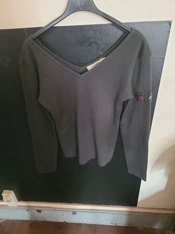 Pull col V