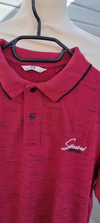 Polo C&A taille S Neuf sans étiquette couleur rouge foncé bordeaux avec liseré noir