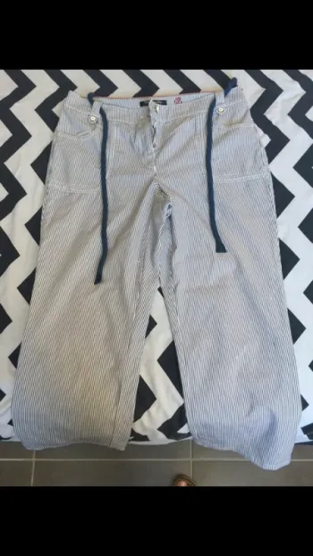 🌸 jolie pantalon léger à rayures 🌸