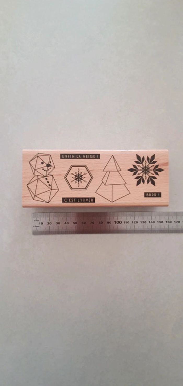 Tampons bois florilège design