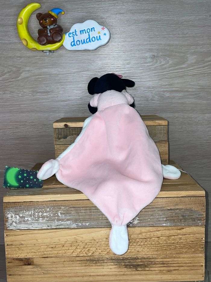 DY118 doudou Minnie Disney - photo numéro 2