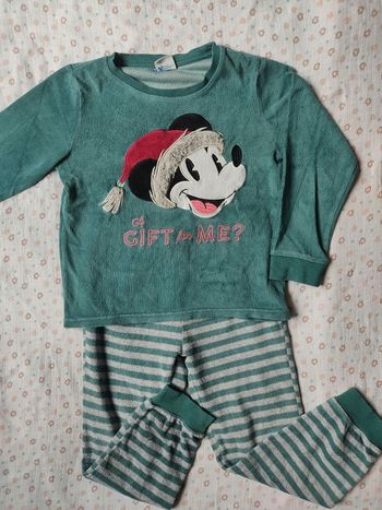 Pyjama Mickey noël vert velours - Taille 6 ans - Très bon état
